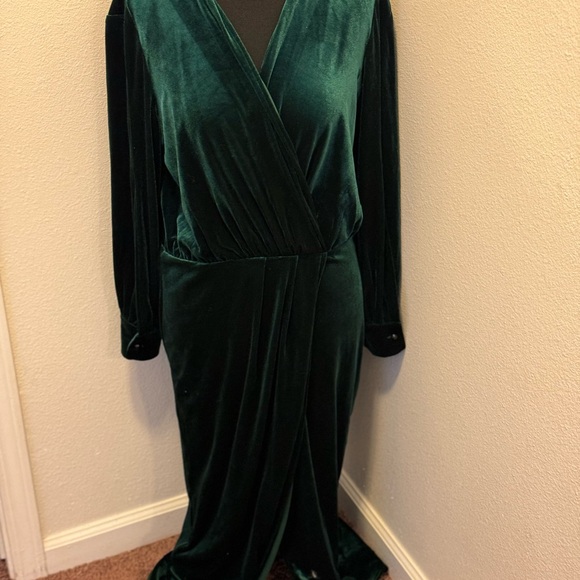 The Linen Atelier Green Cara Velvet Velour Maxi Dress Gown Side Slit L $150 - Picture 2 of 11